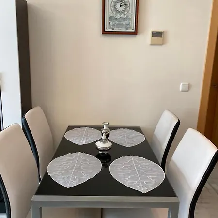 Apartment Benidorm Con Piscina En La Playa *